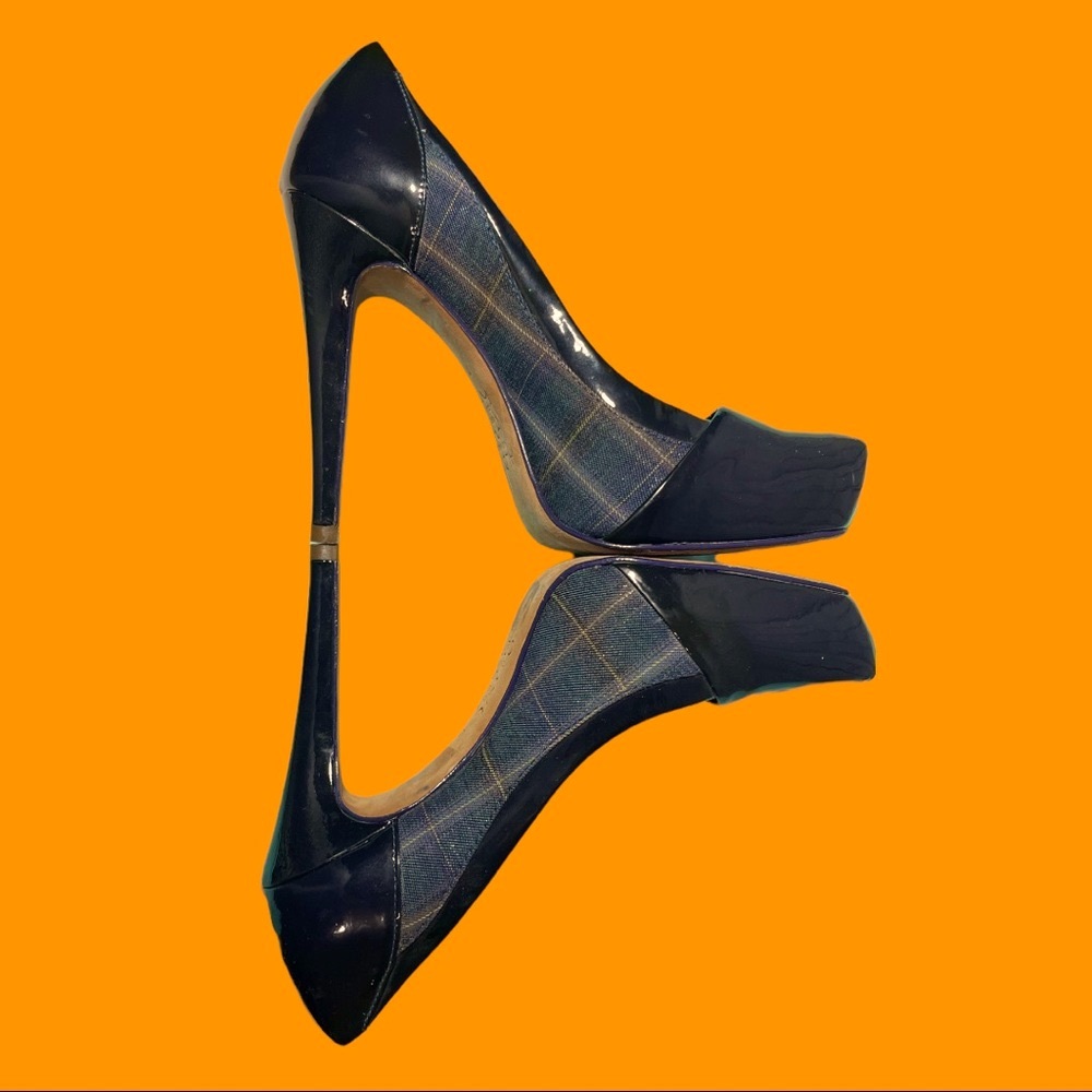 ALDO Navy Blue Plaid 'Ferrecious' Heels NWT! 6/37